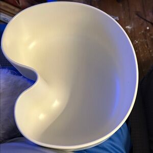 Cream Colored Kidney-Shaped Bowl ikea